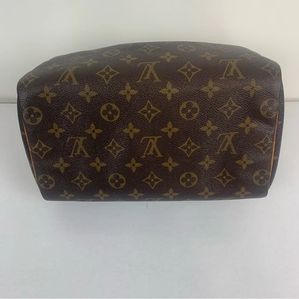 Louis Vuitton Monogram Speedy 25 Bag - Picture 3 of 16